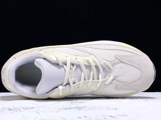 Analog Yeezy Adidas EG7596 Boost 700 0807